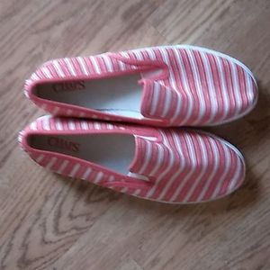 NWOT Chaps Jessica canvas shoes